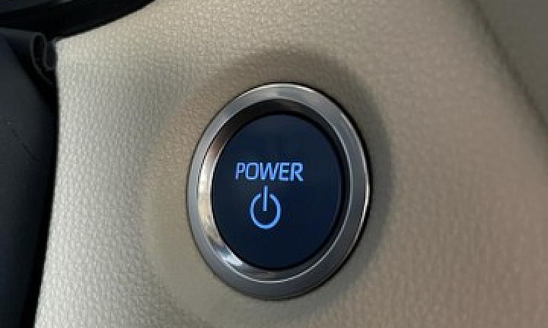 Corolla Altis Hybrid...