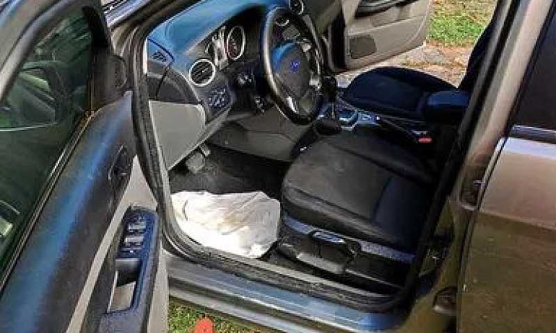 Ford Focus 2.0 Aut. ...