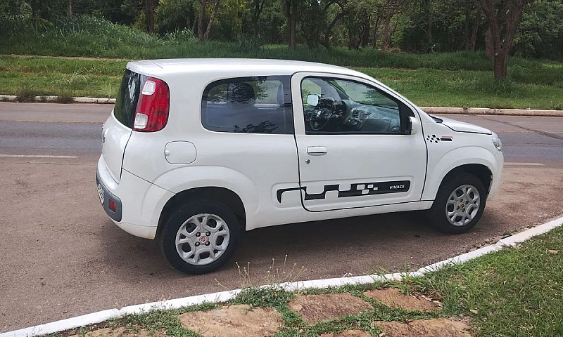 Fiat Uno Vivace 1.0 ...