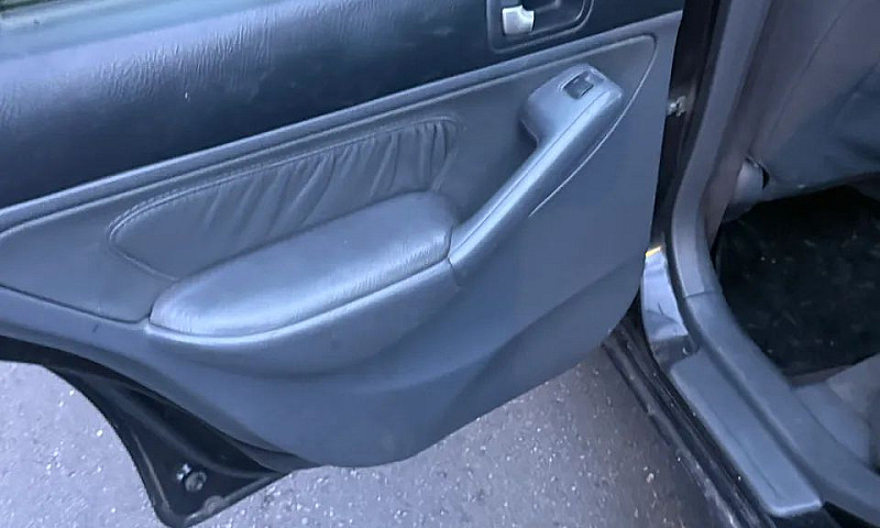 Honda Civic Sedan Lx...