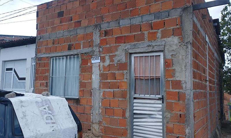 Vende-Se Casa No Bai...