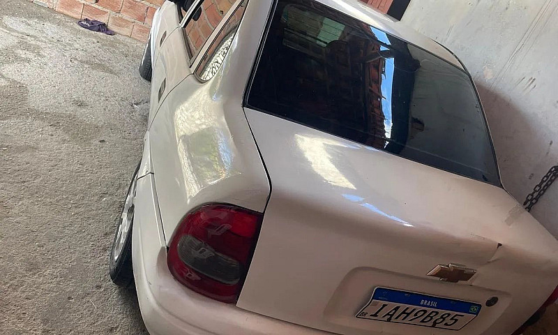Chevrolet Classic Li...