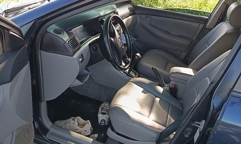 Toyota Corolla Xei 1...