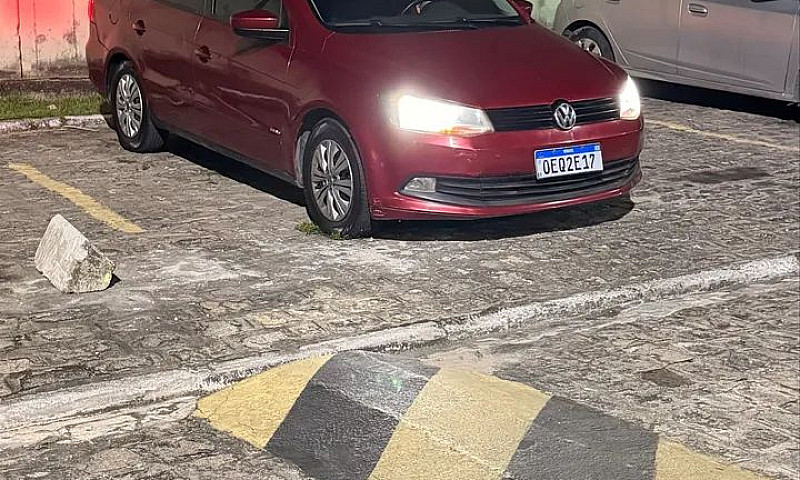 Volkswagen Voyage Tr...