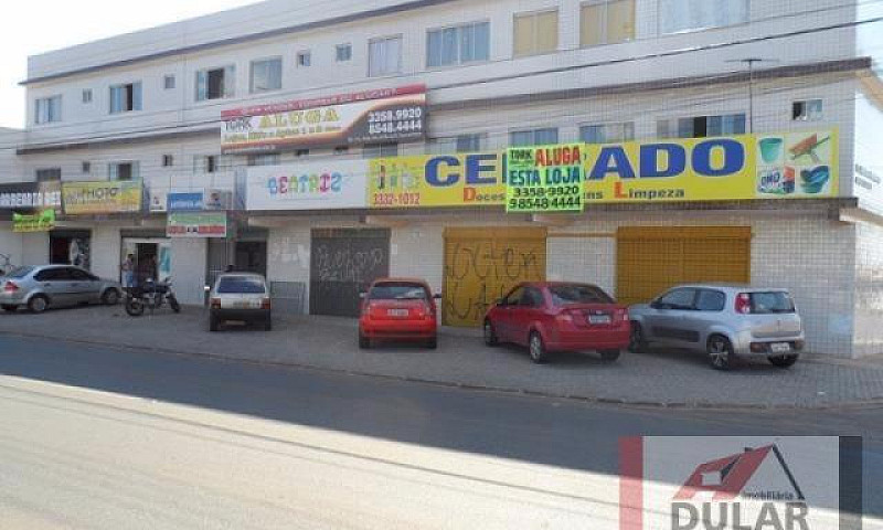 Apartamentos 1 E 2 Q...