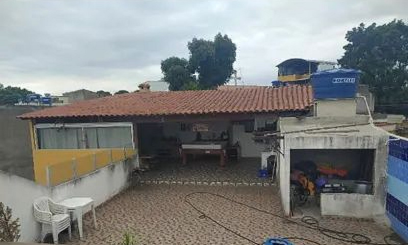 Casa Com Área Gourme...