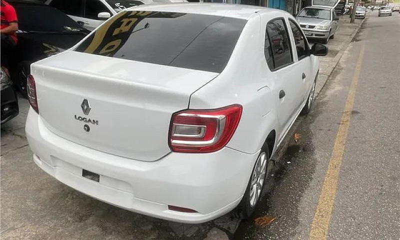 Renault Logan 2020 1...