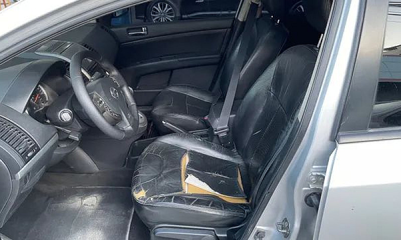 Nissan Sentra Sl 201...