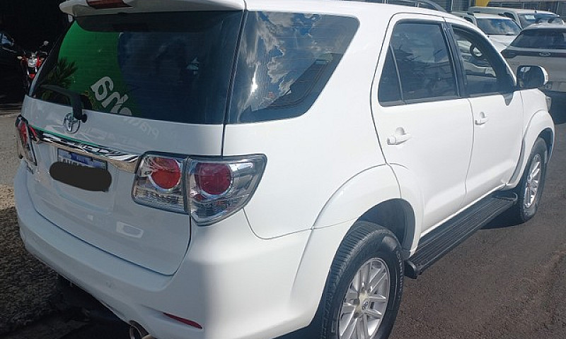 Hilux Sw4 Sr 2.7 Ofe...