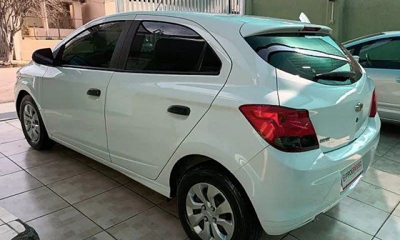Chevrolet Onix 2019 ...