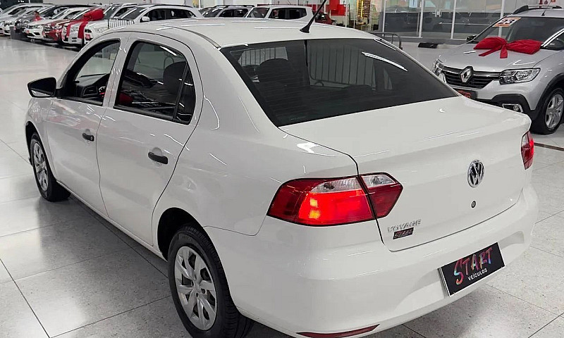 Volkswagen Voyage 1....