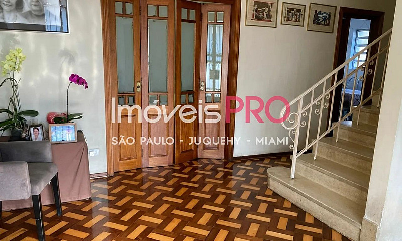 Casa Assobradada, Pl...