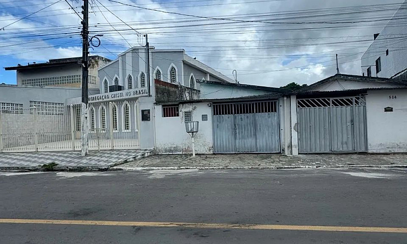 Vende-Se Casa Em Bay...