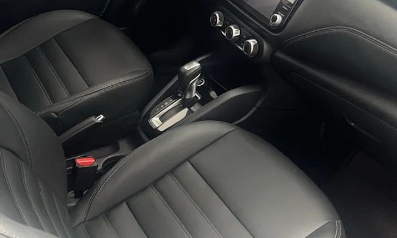 Nissan Kicks Advance...