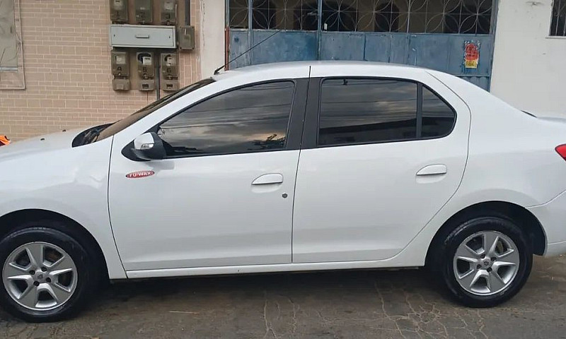 Renault Logan Dynami...