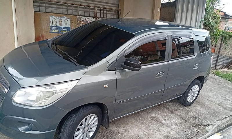 Chevrolet Spin Lt 1....