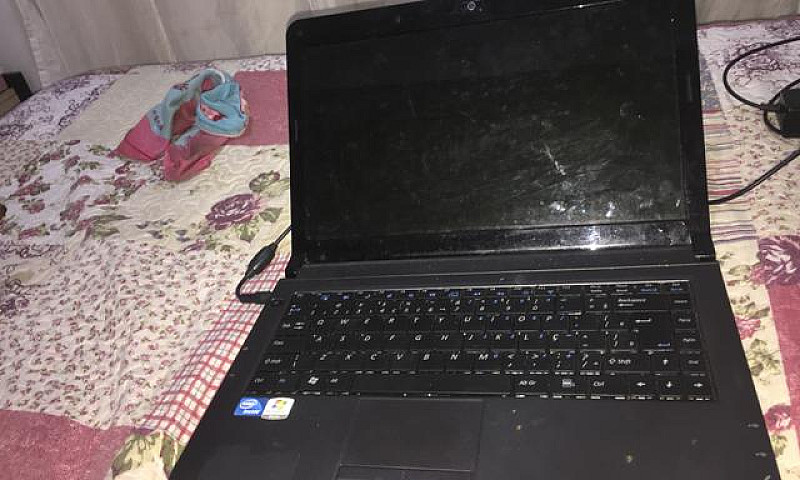 Notebook Positivo...