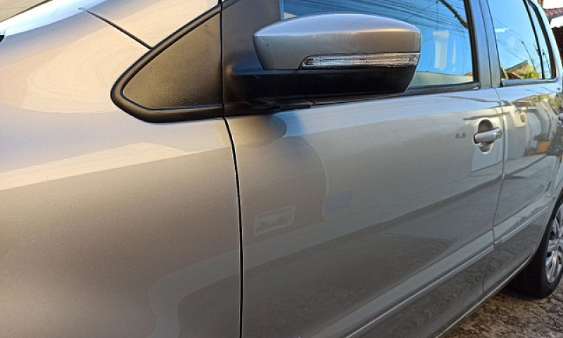 Vw Fox Trend 2013 1....
