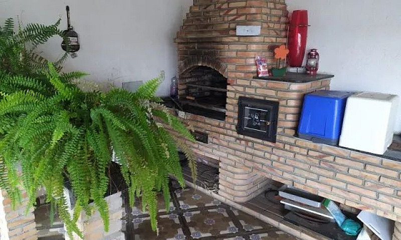 Casa Com Área Gourme...