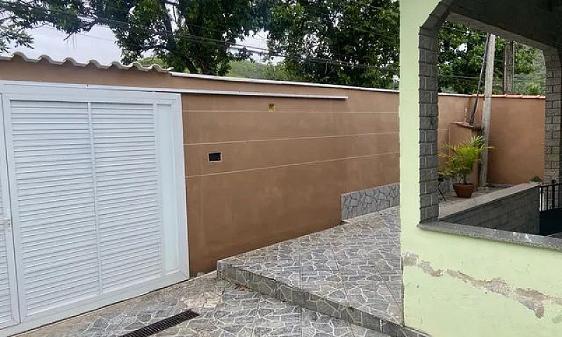 Vendo Casa Em Tingua...