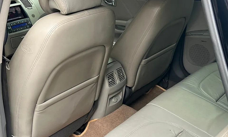 Hyundai Azera Gls 3....