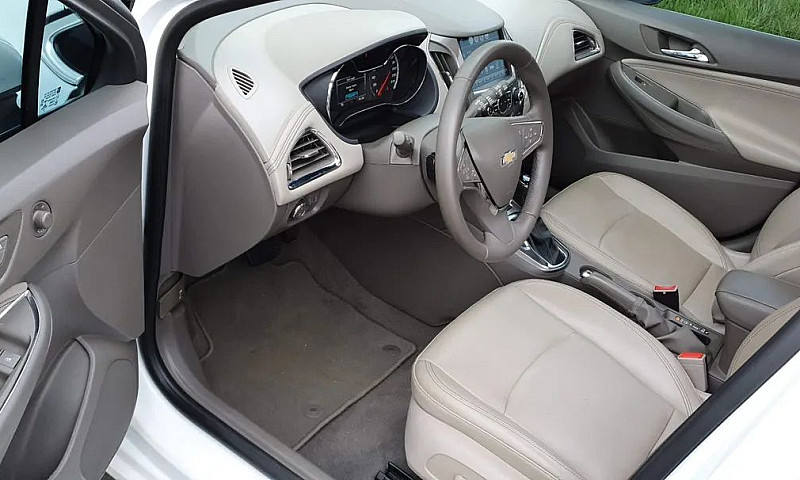 Cruze Sport Hatch Lt...