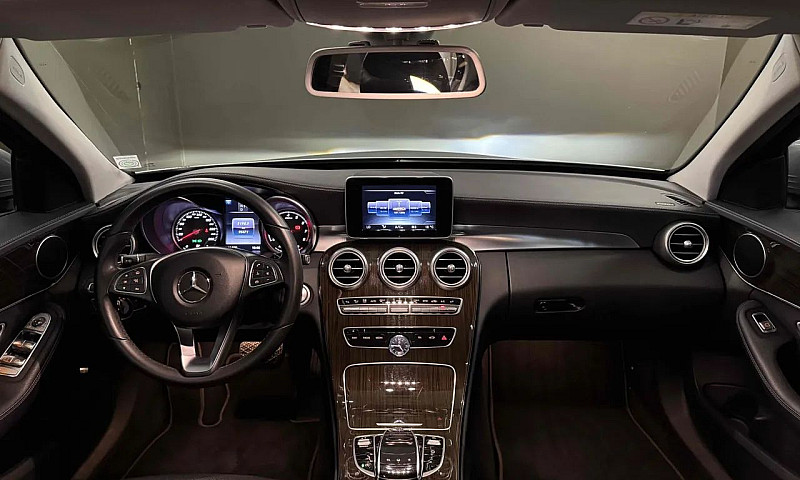 Mercedes-Benz C-180 ...