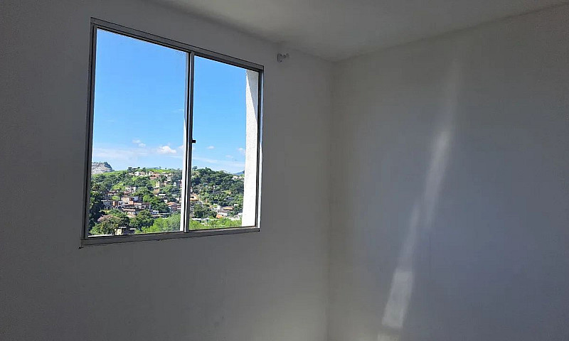 Júlia Deberg Aluga L...