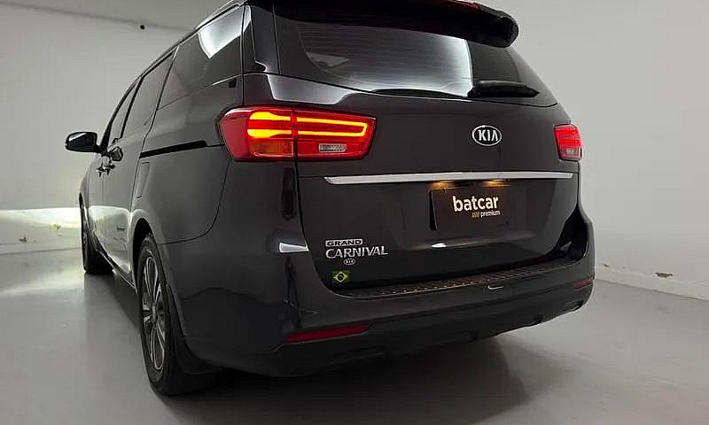 Kia Motors Grand Car...