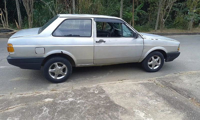 Volkswagen Voyage Gl...