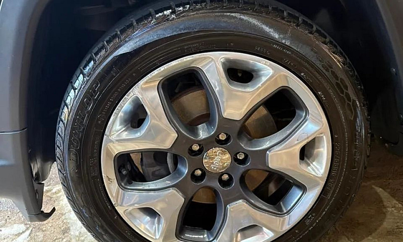 Jeep Compass Longitu...