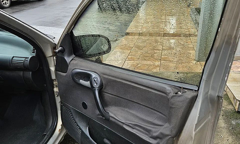 Chevrolet Corsa Sed ...