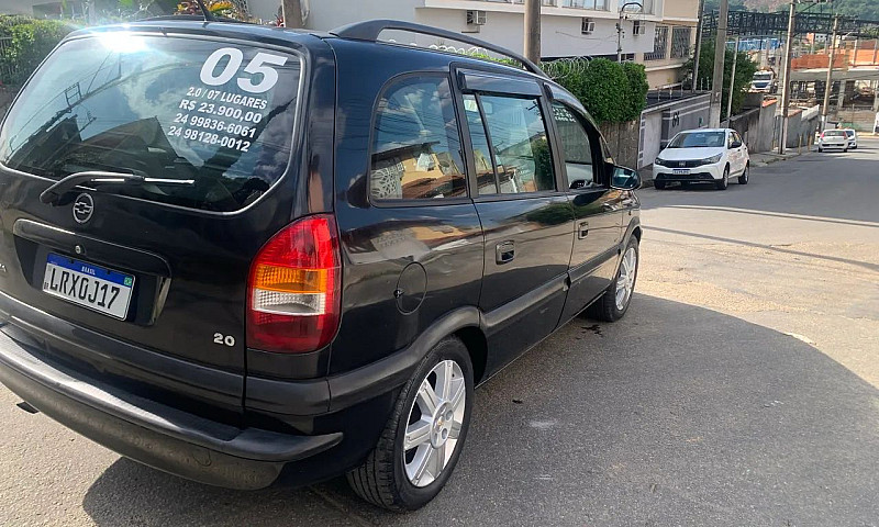 Chevrolet Zafira Eli...