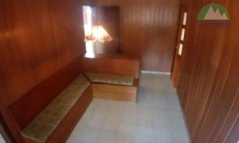 Casa Residencial À V...