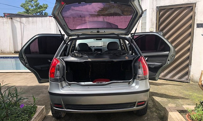 Fiat Palio 2004...
