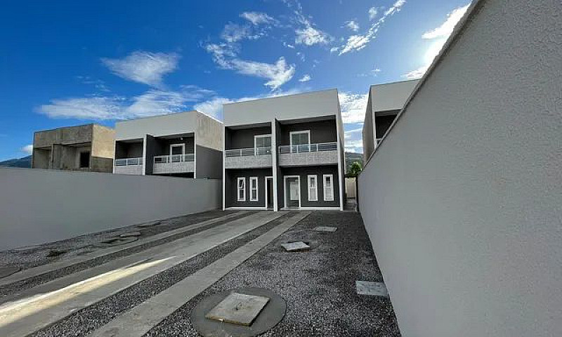 Excelentes Casas Dup...