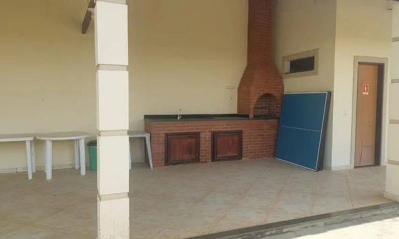 Casa De Condomínio P...