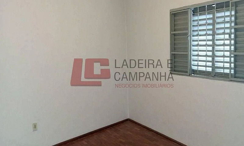 Casa Fundos Locação ...