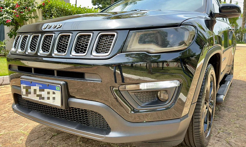 Jeep Compass Longitu...