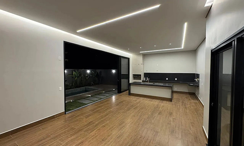 Casa De Condomínio P...