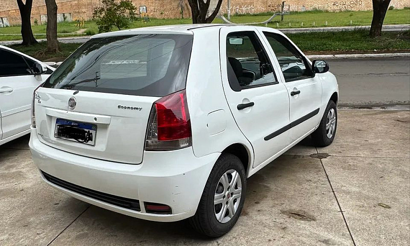 Fiat Palio 1.0 Econo...