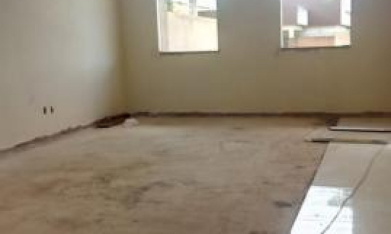 Casa À Venda Com 4 D...