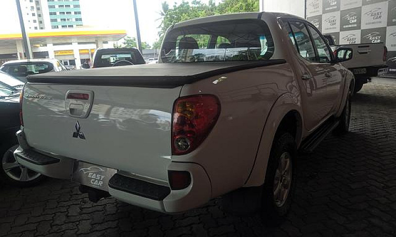 L200 Triton 2013 Top...