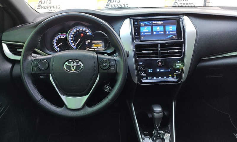 Toyota Yaris Xls 1.5...