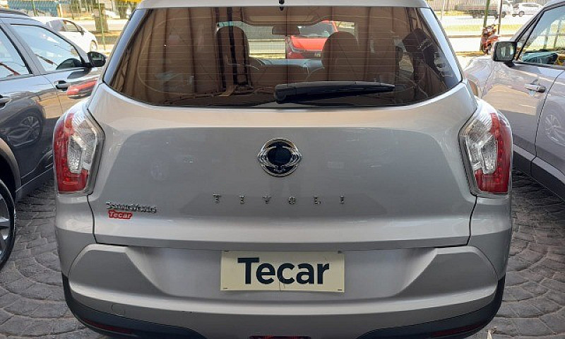 Ssangyong Tivoli...