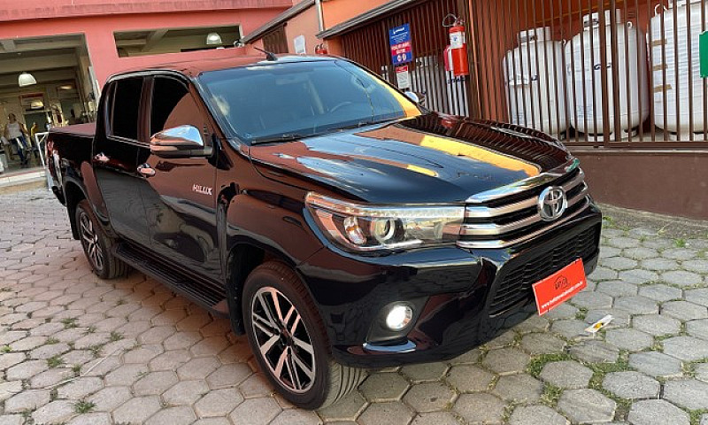 Hilux Srx 2017 + Rod...
