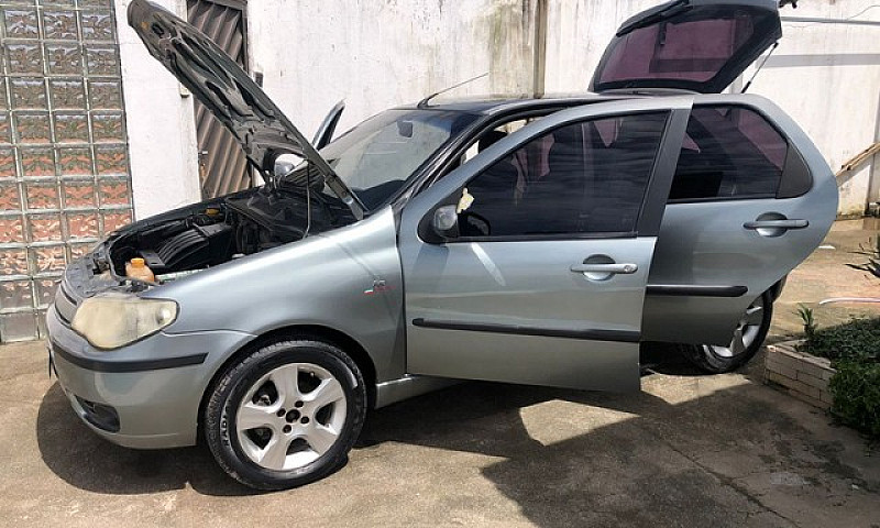 Fiat Palio 2004...