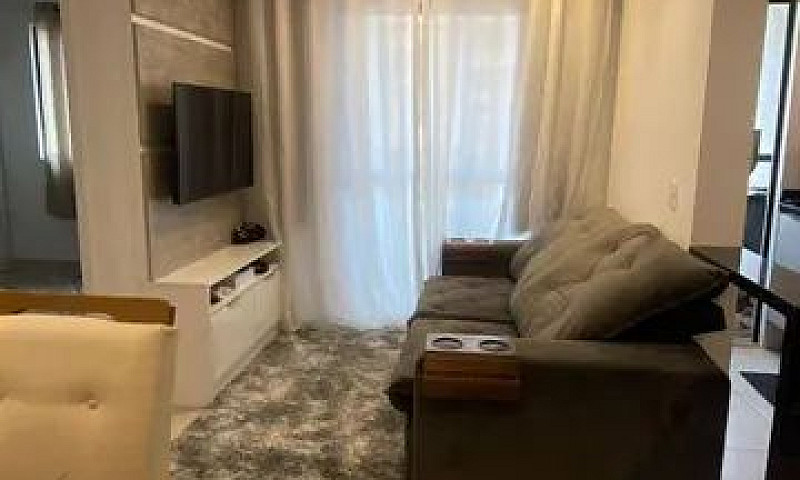 Apartamento Semi-Mob...