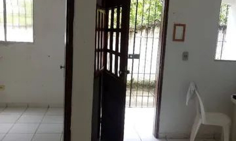 Alugo...
