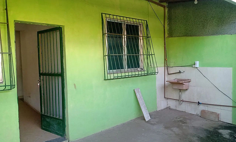 Casa De Um Quarto Co...